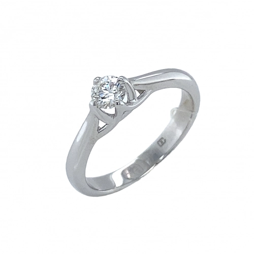Кольцо (750 б) бриллиант